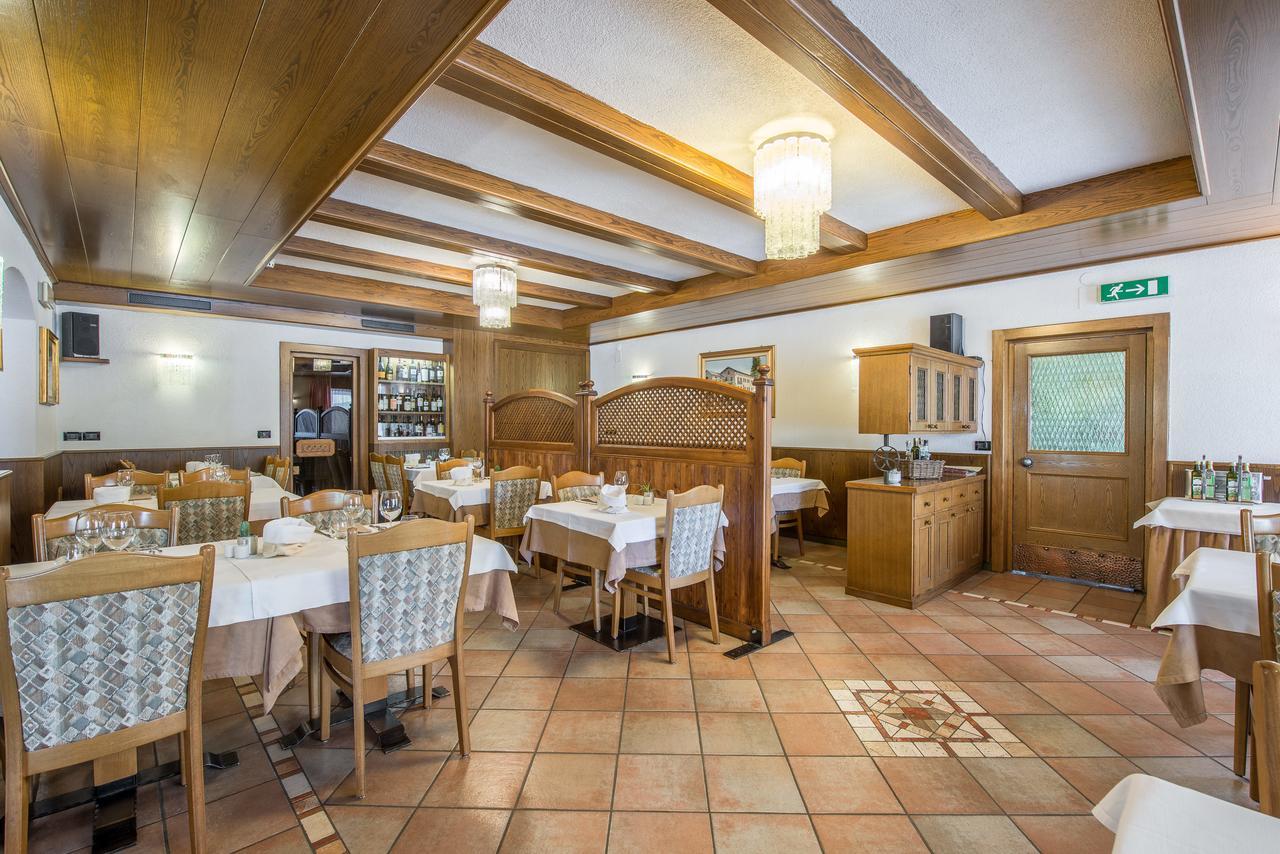 Al Pian Garni Hotel - B&B & Pizza Vattaro Exteriér fotografie